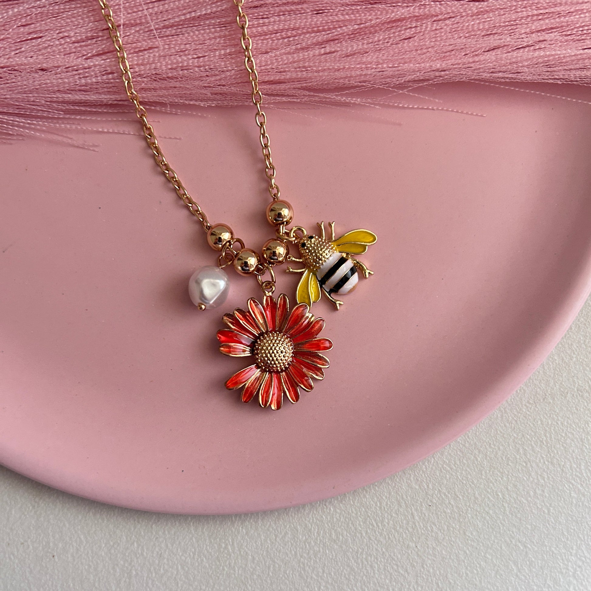 Bee & Bloom Necklace