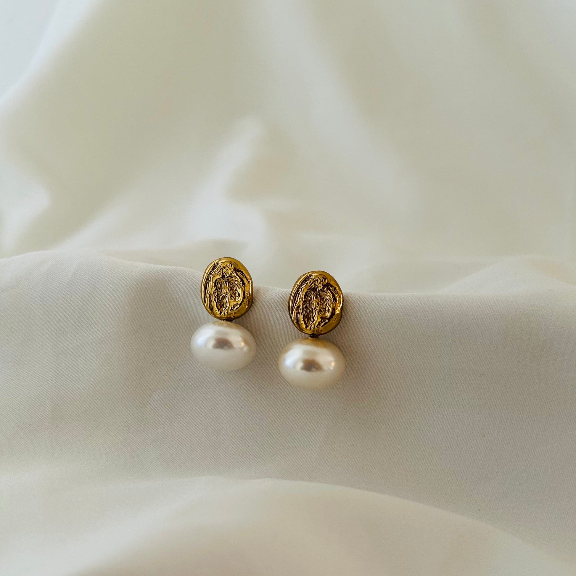 Pearl Drop Earrings