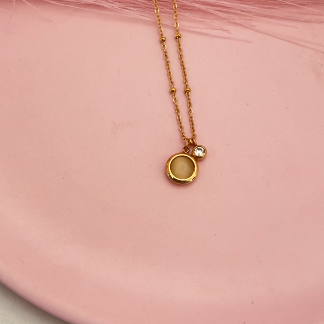 NudeStone Necklace