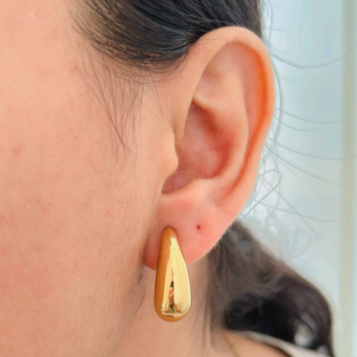 Golden Glow Earrings