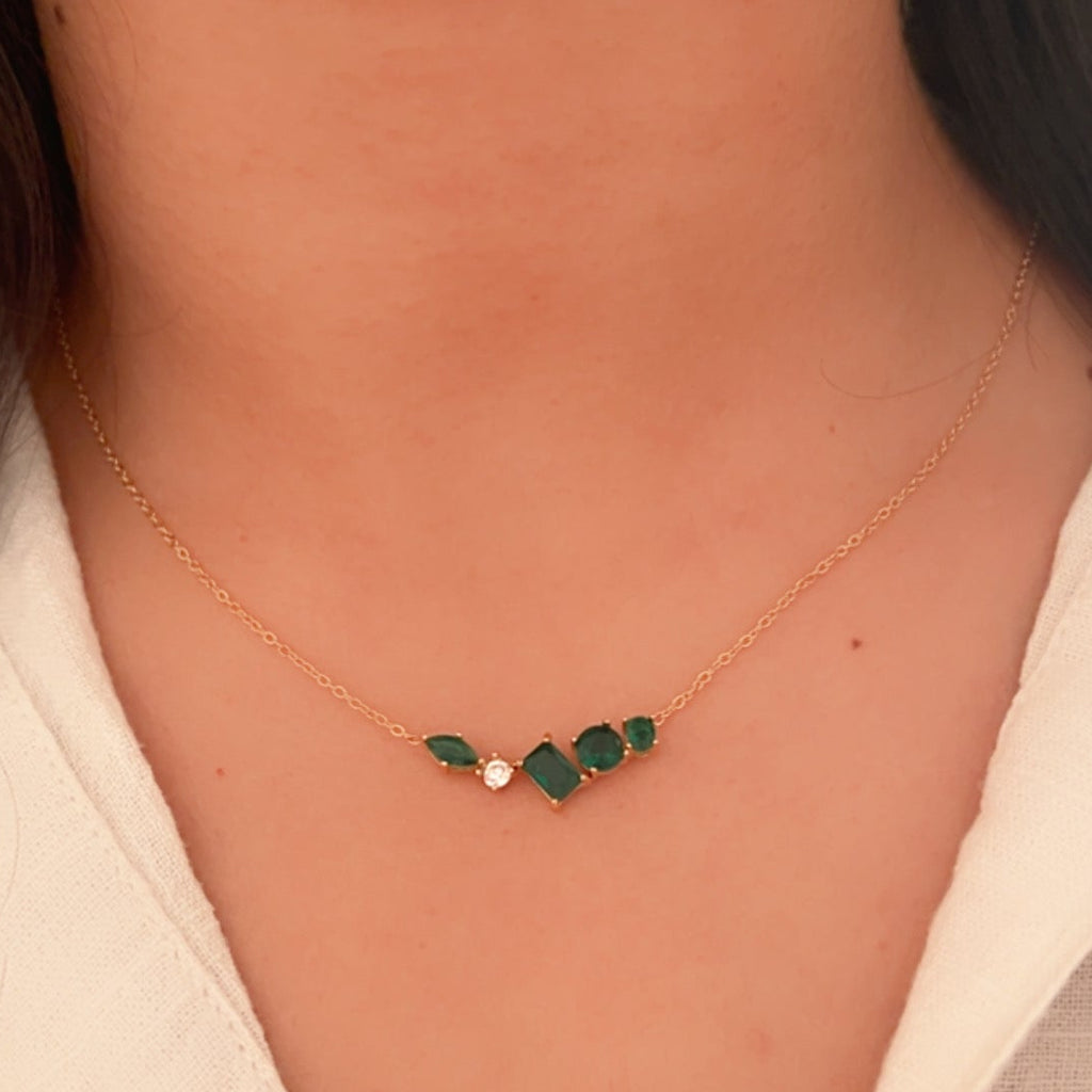 Green Gleam Necklace