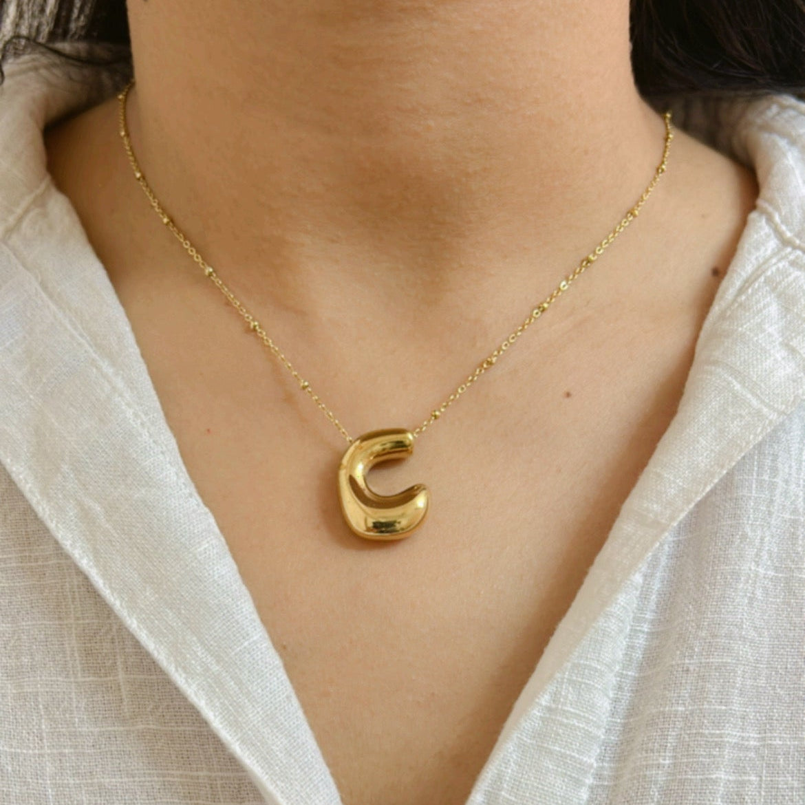 Bubble Initial C Necklace