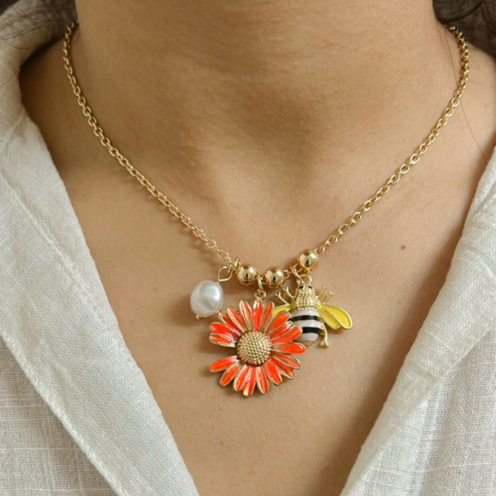 Bee & Bloom Necklace