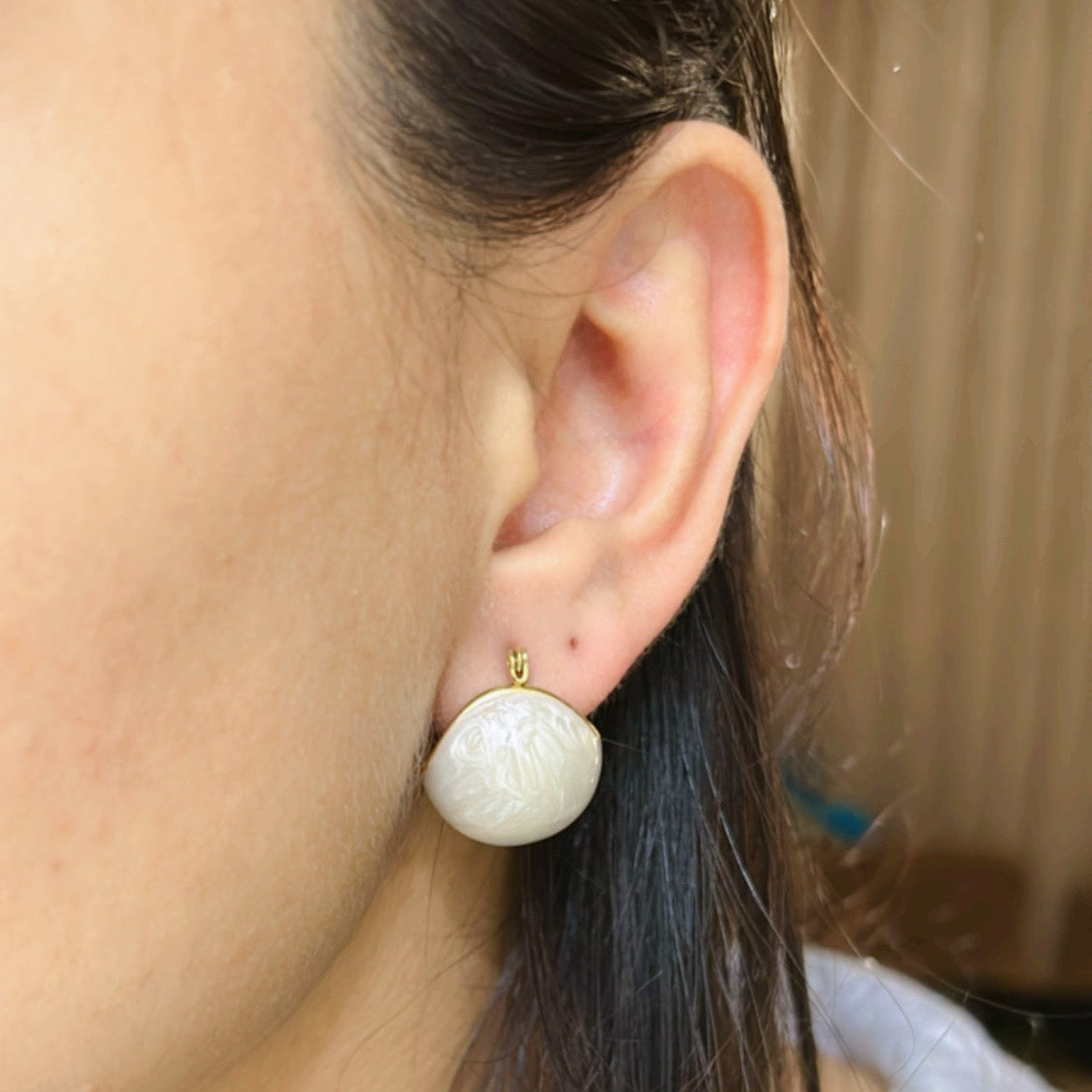 White bucket hoops