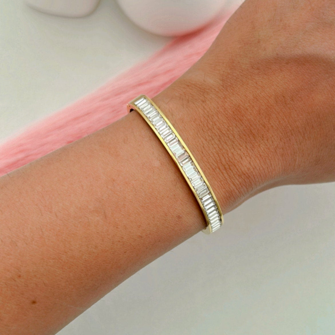 Gleaming Rectangle Line Bracelet