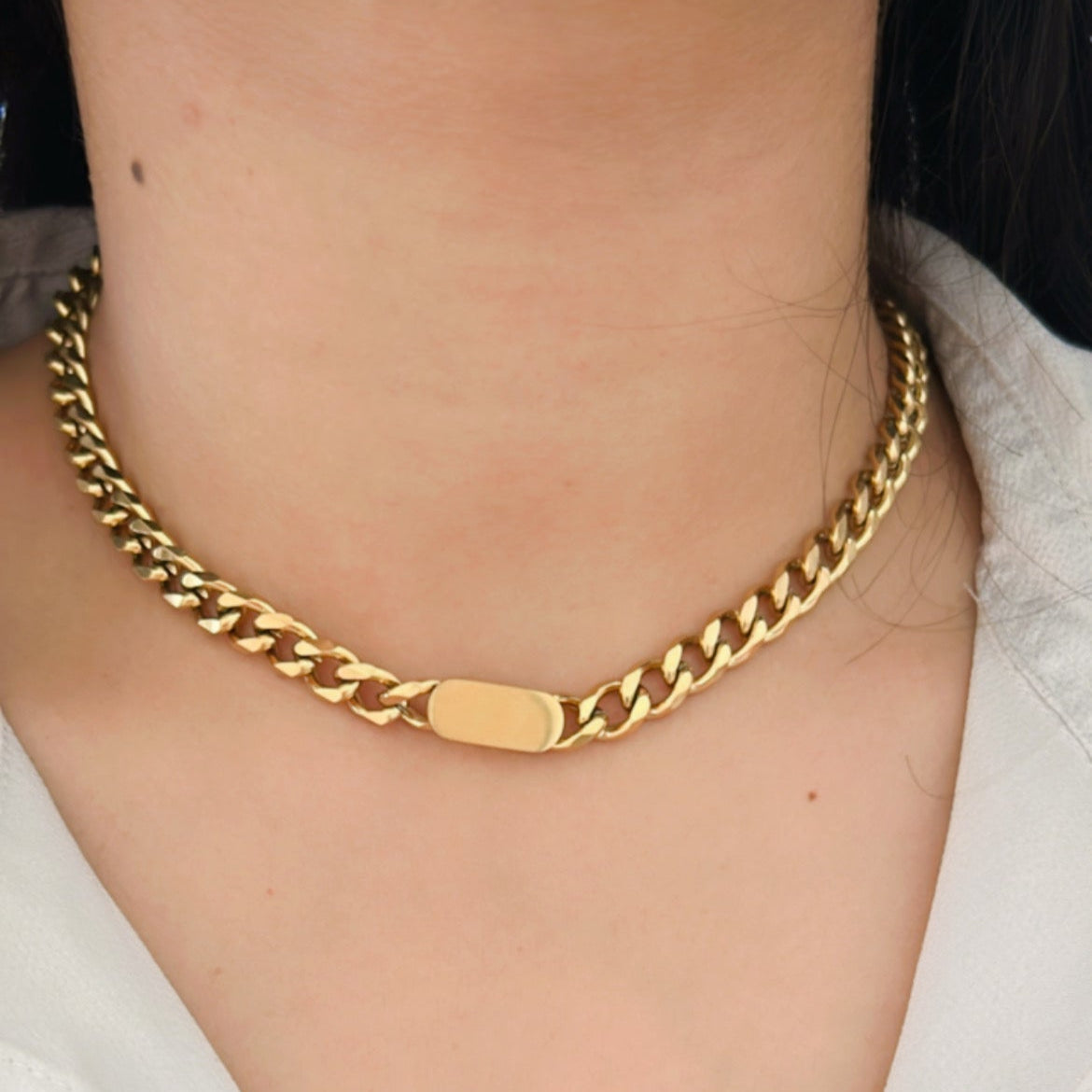 Bold Links Necklace