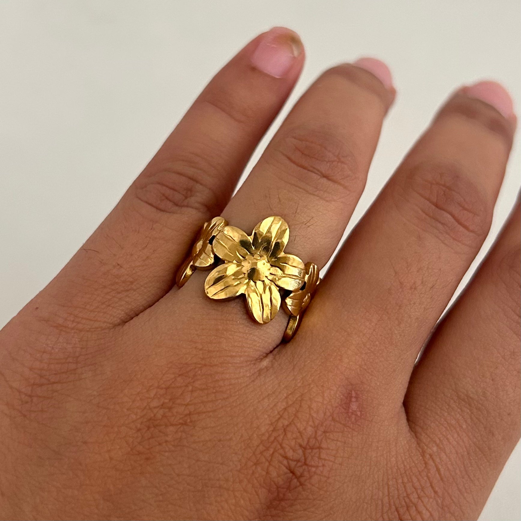 Bloom Trail Ring
