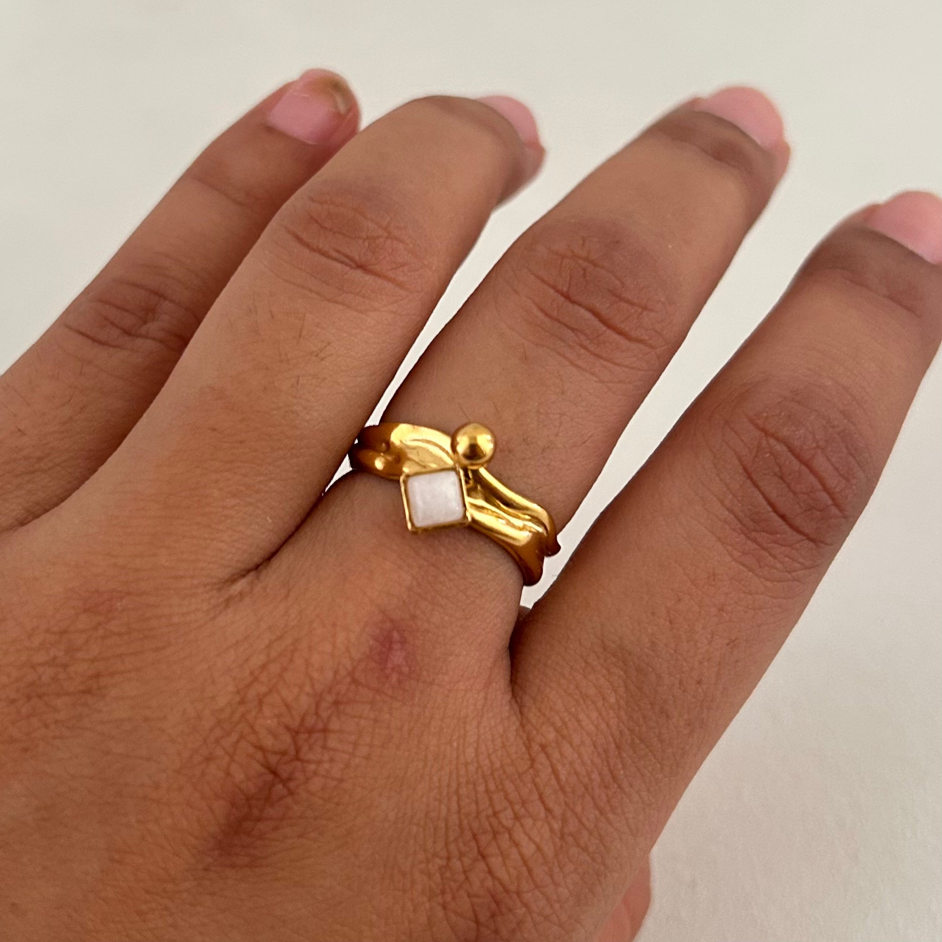 Square Glow Knot Ring