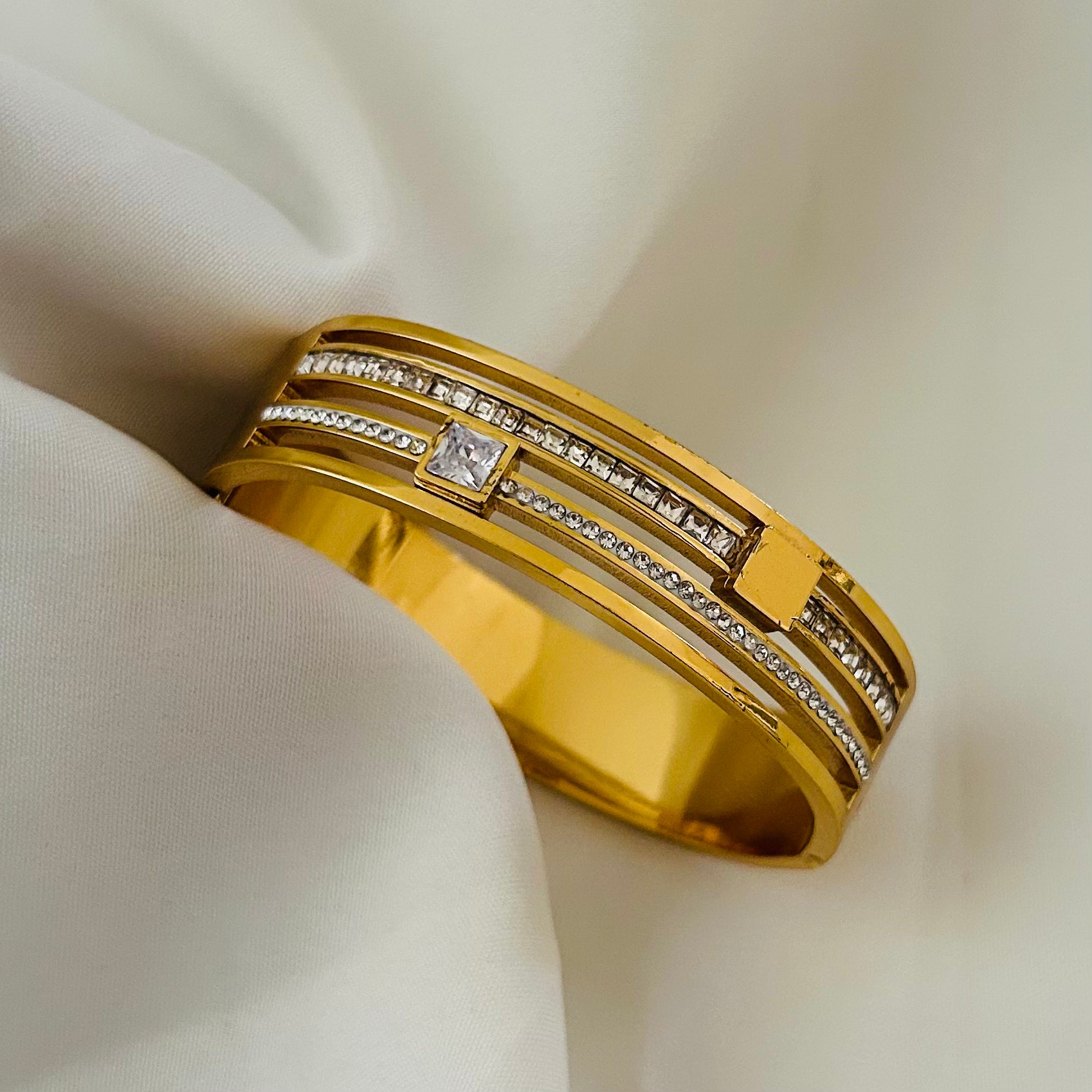 Luxe Bar Crystal Bangle Bracelet