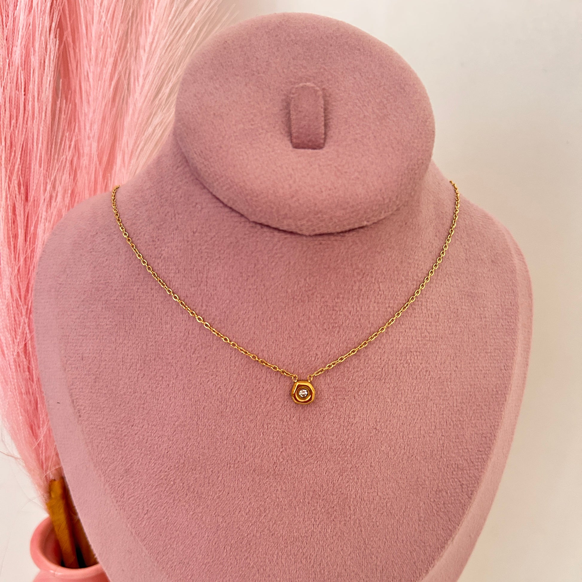 Bare Minimal Necklace