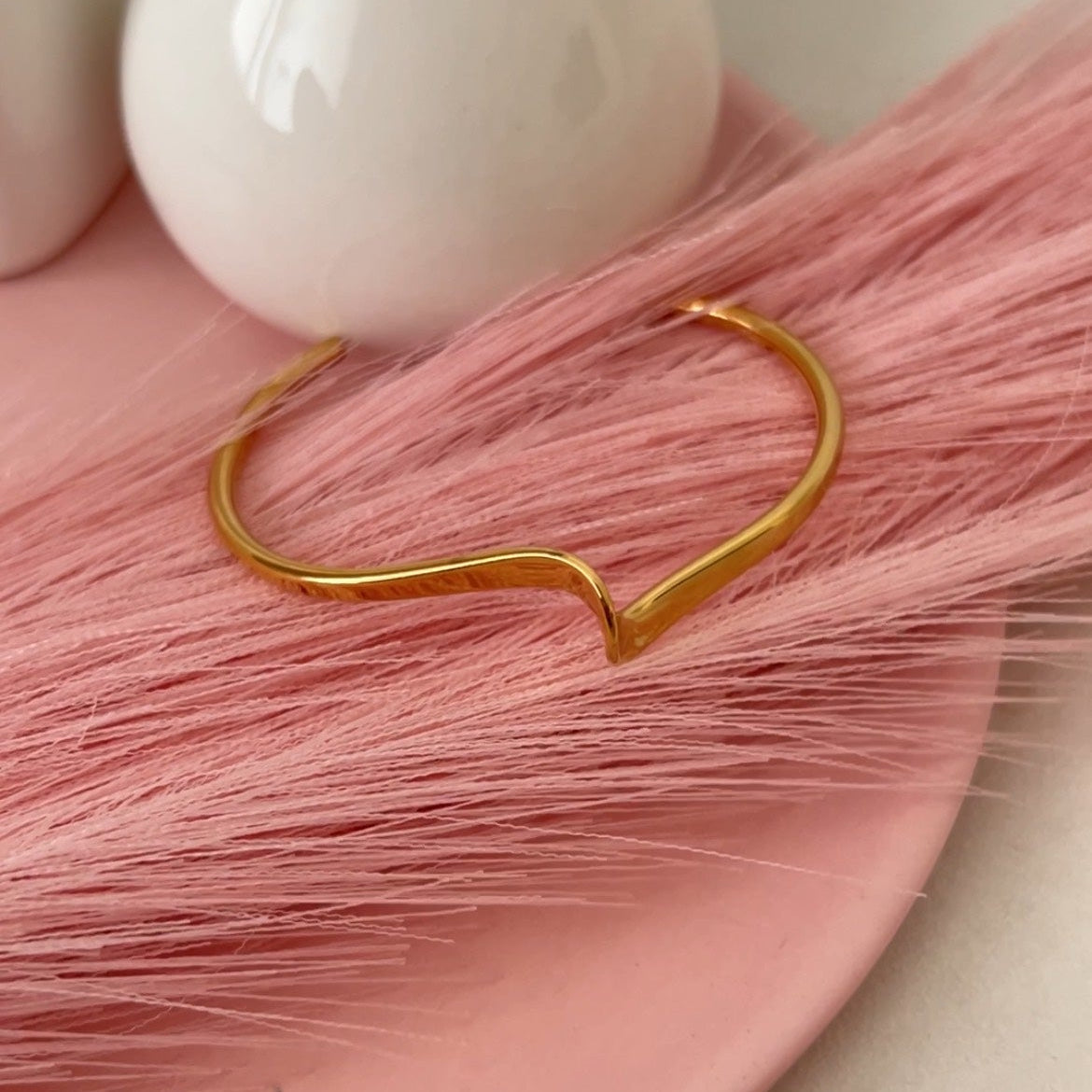 Sleek Arc Bracelet