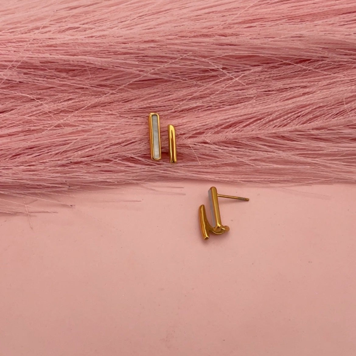 Parallel Glow Earings