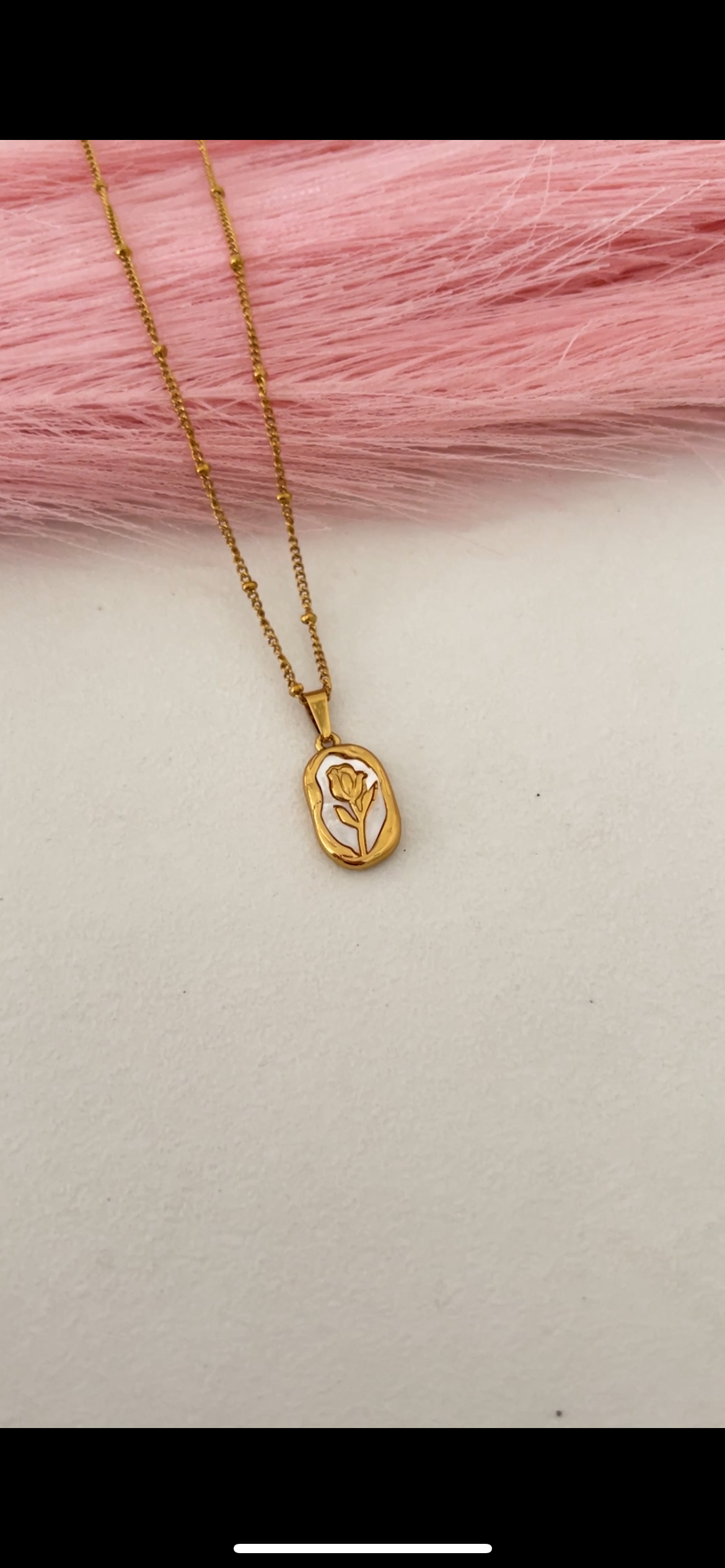 Rose Aura Necklace