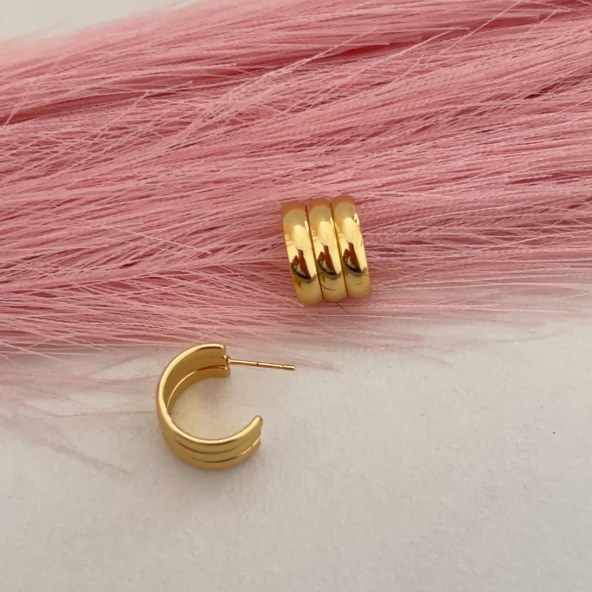 Bold Gold Earings