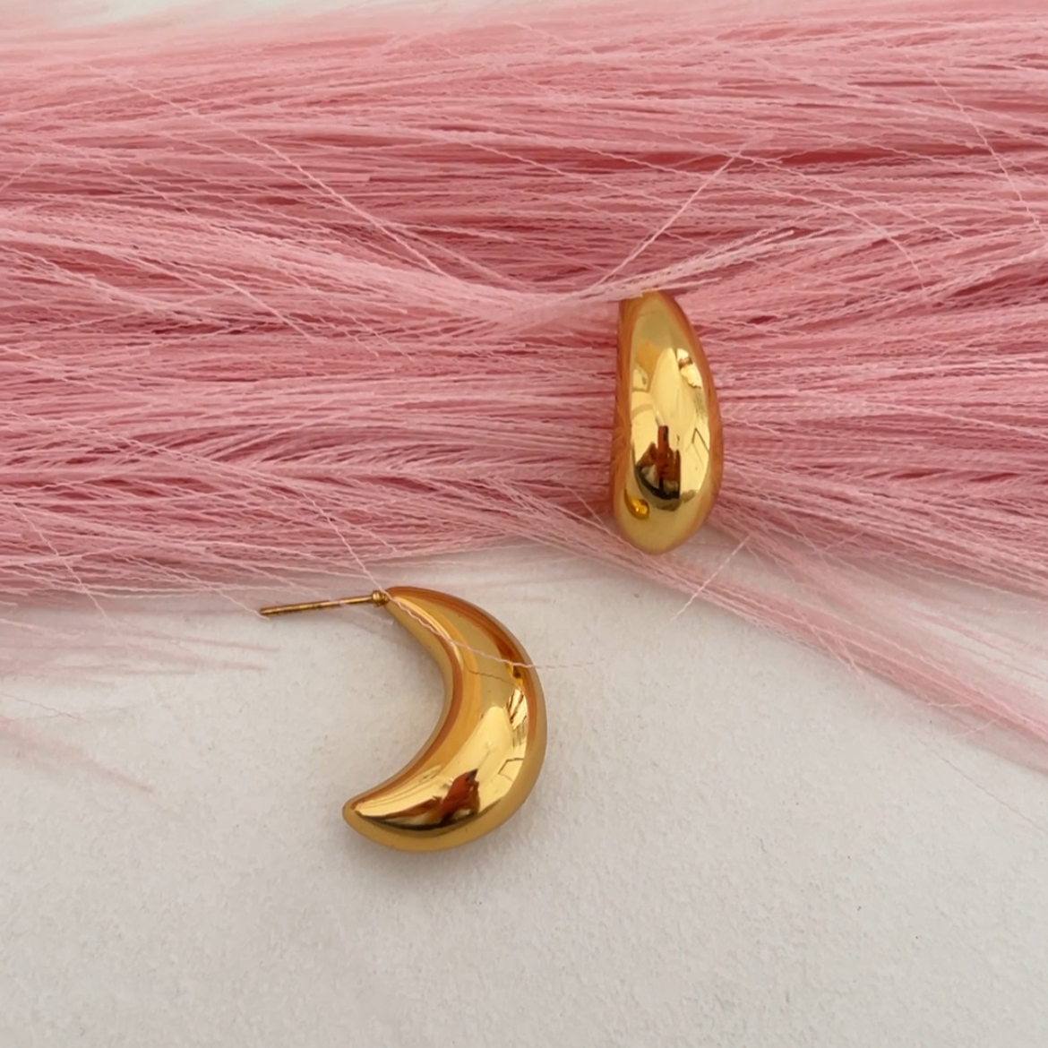 Golden Glow Earrings