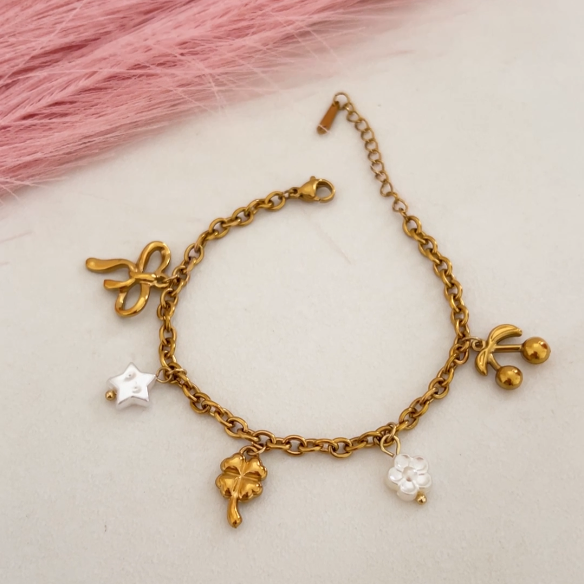 Minimal Charm Glow Barcelet