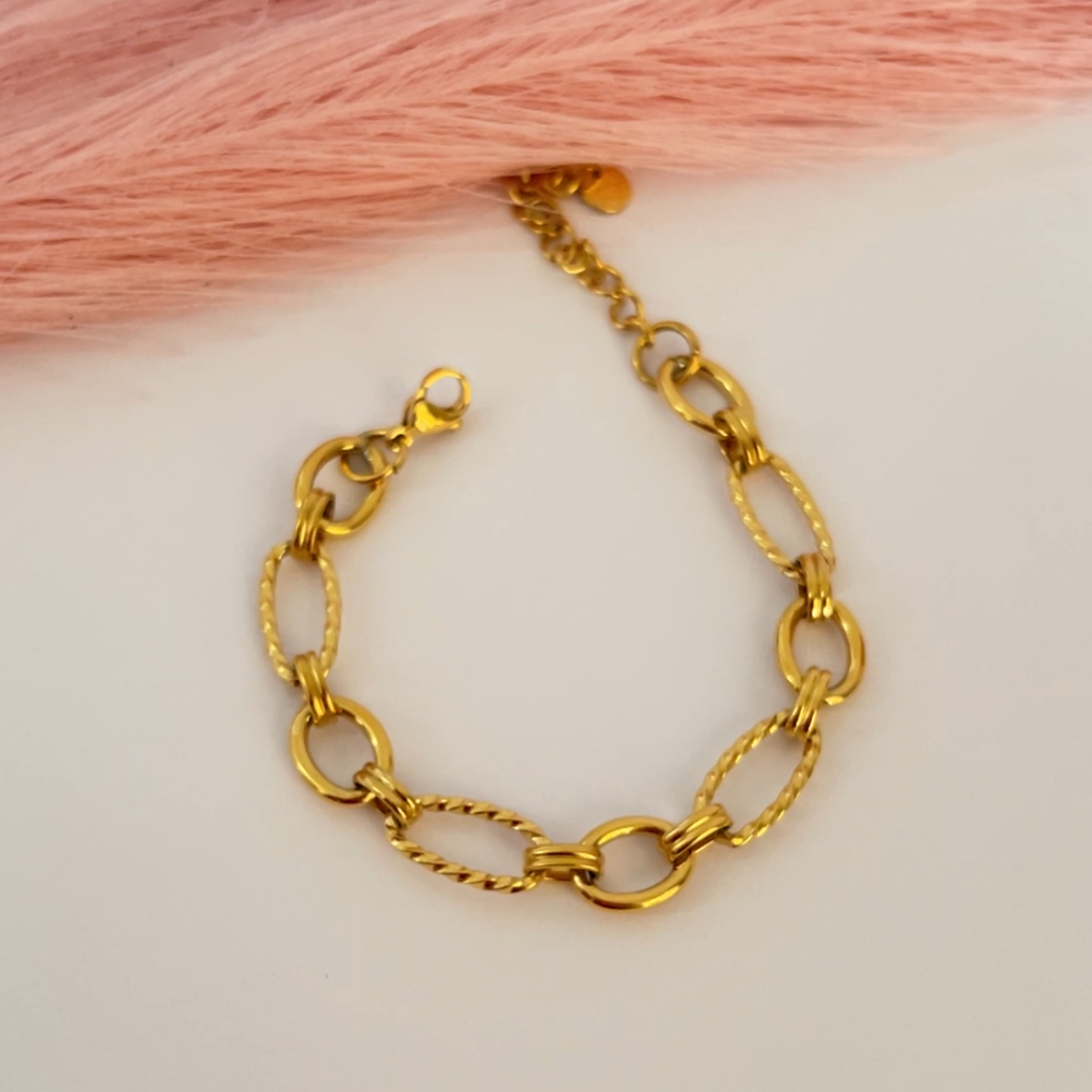 Aurora Link Chain Bracelet