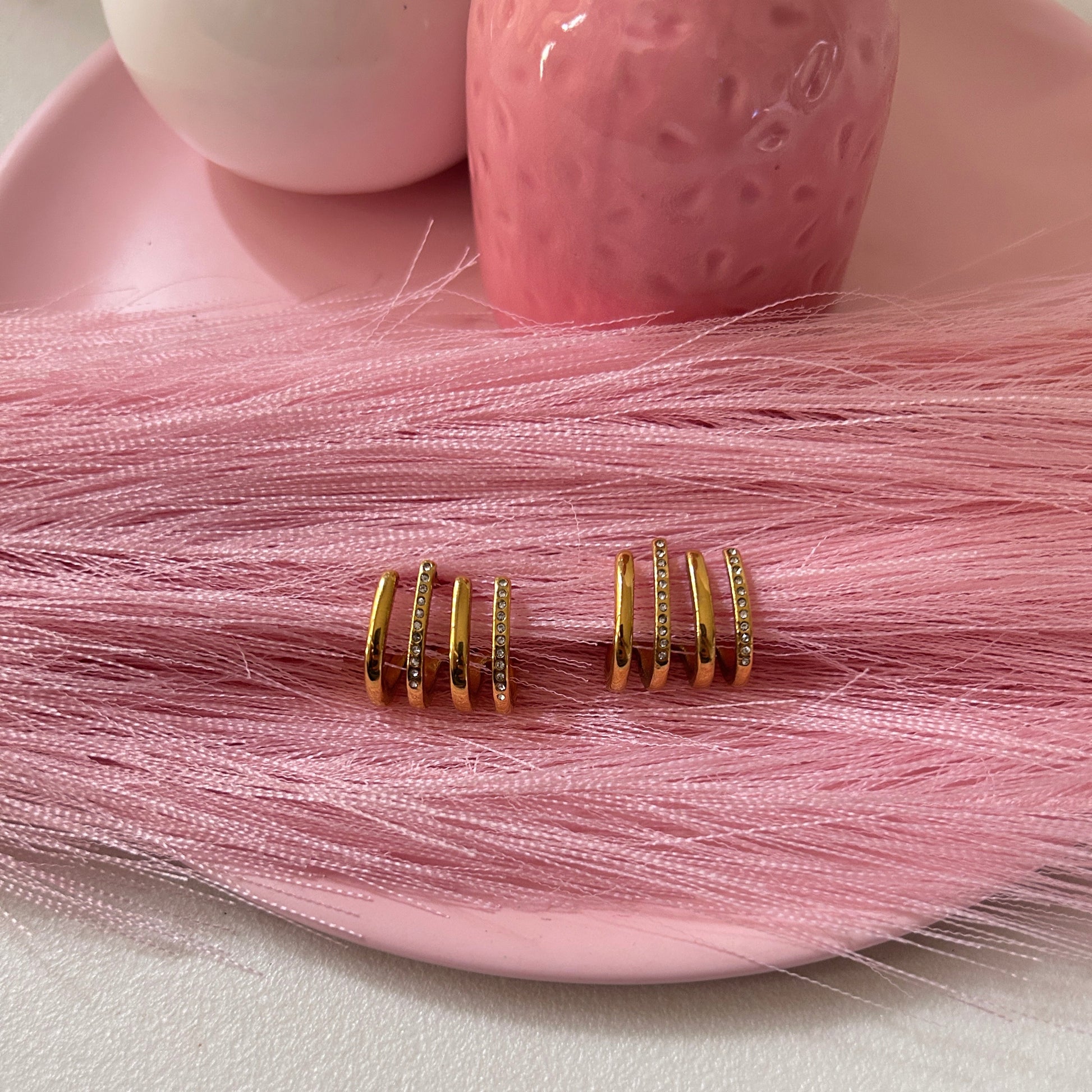 Hoop earings