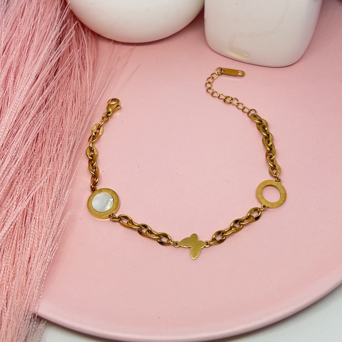 EternaLink Chain Bracelet