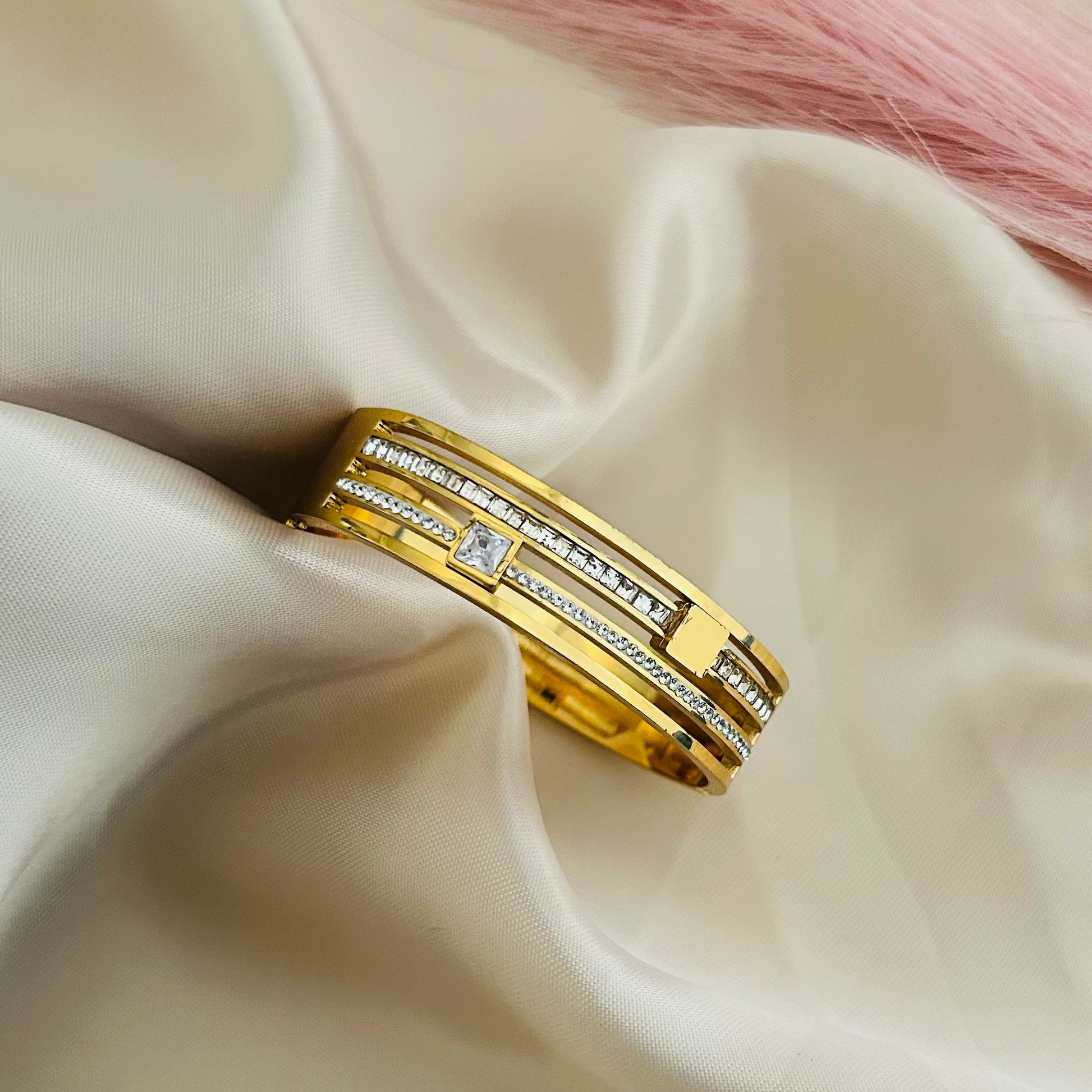 Luxe Bar Crystal Bangle Bracelet