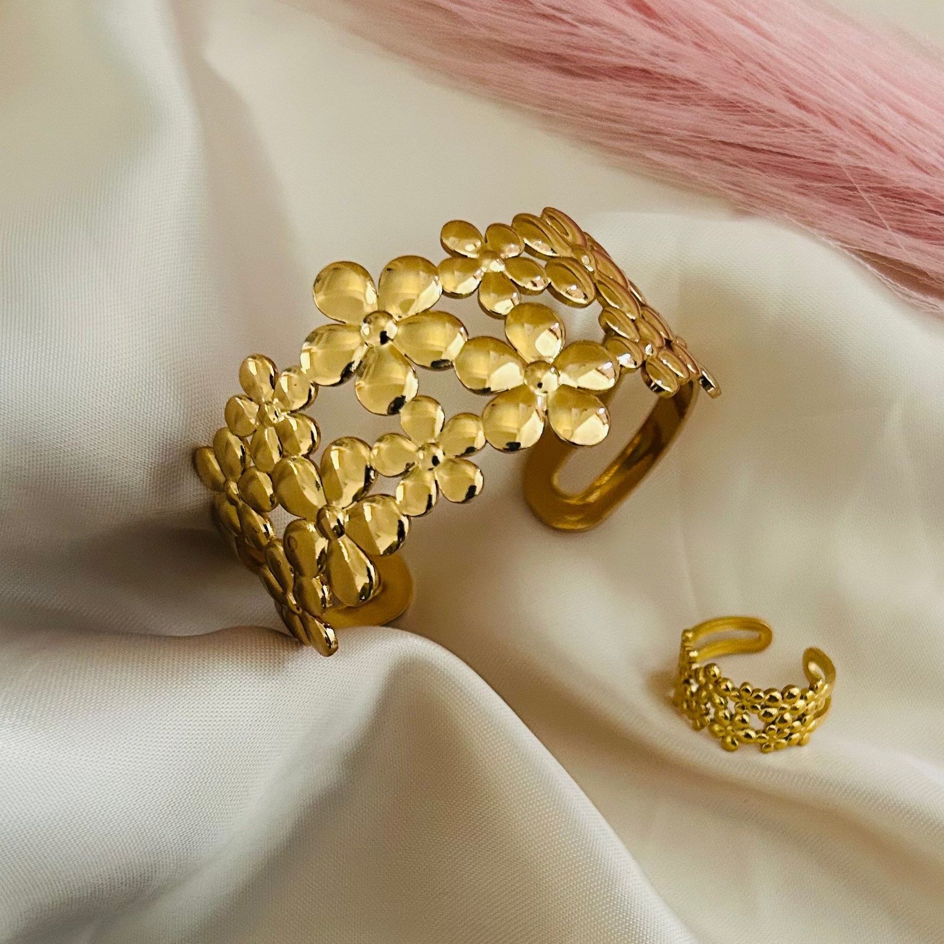 Floral Garden Cuff Set