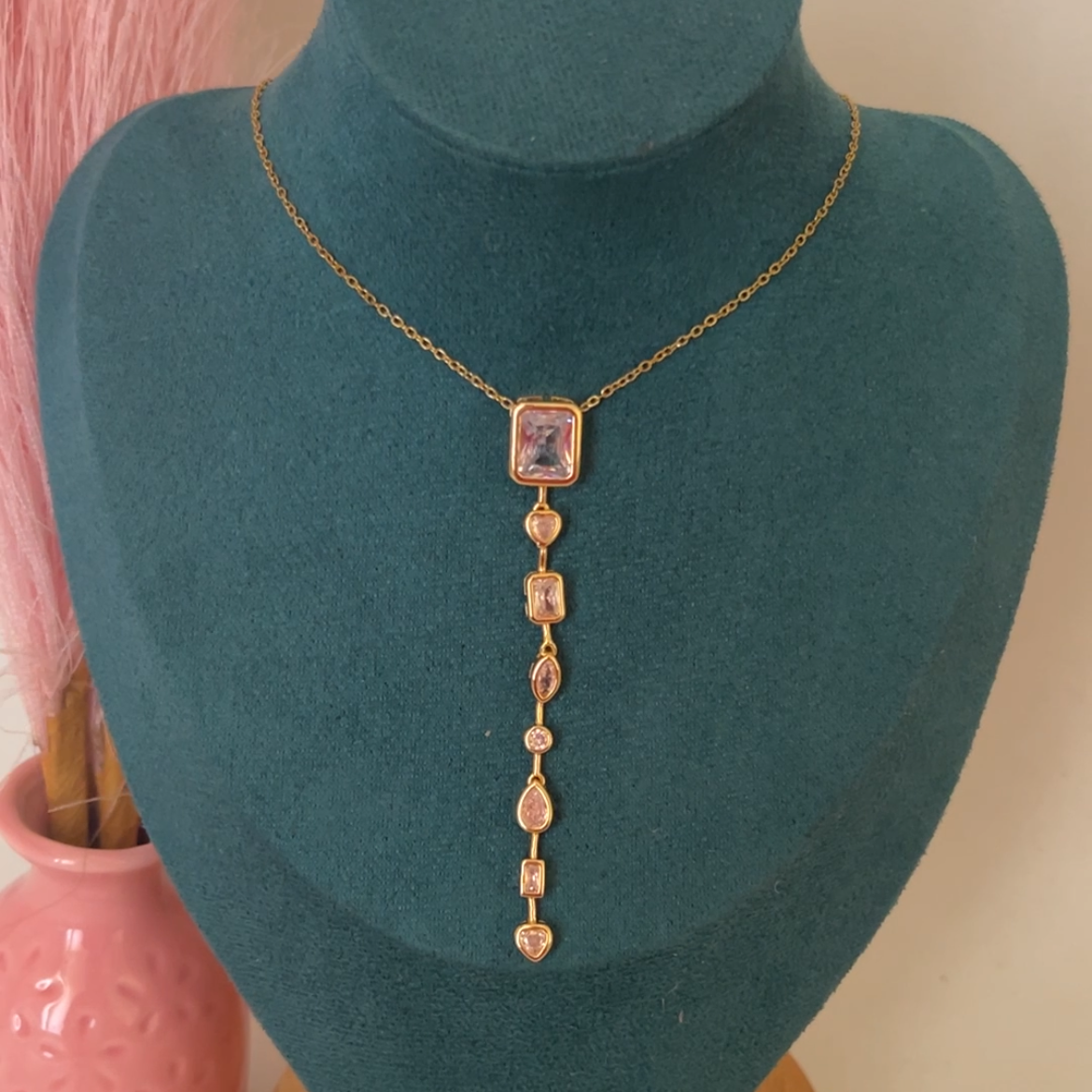 Frostfall Dangling Necklace