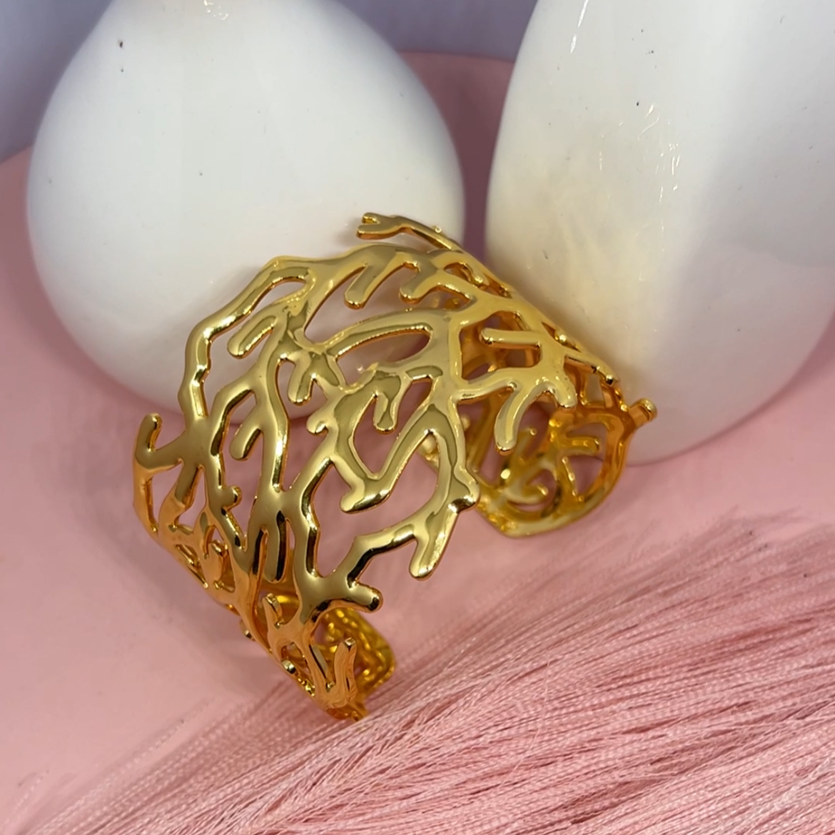 Adjustable VeinLine Cuff bracelet