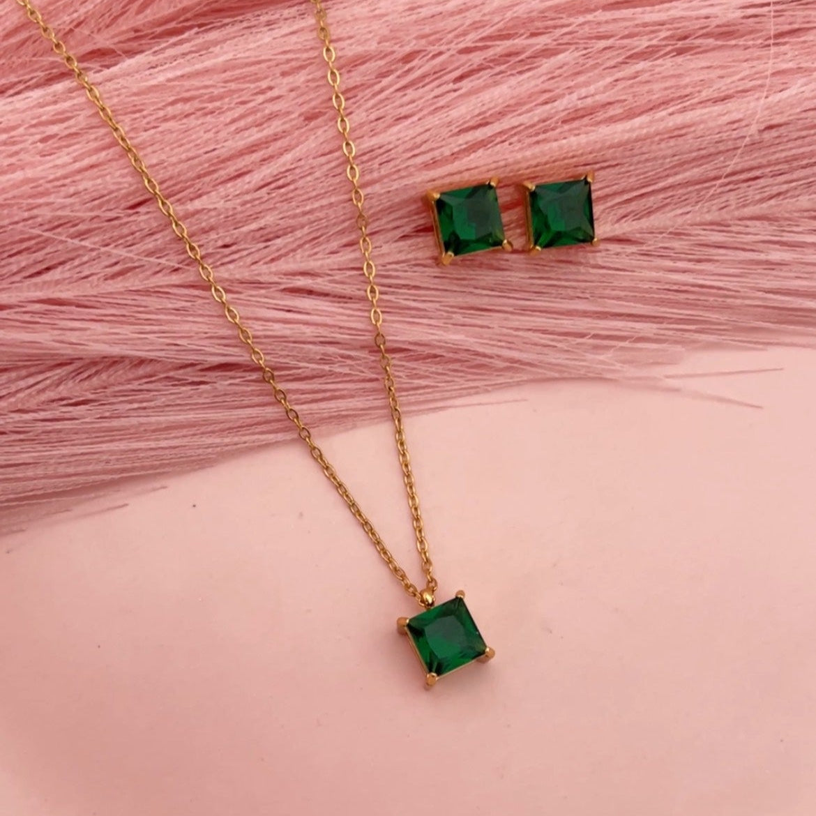 Emerald Grace Set